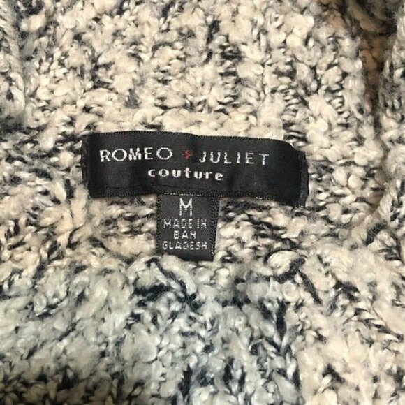 Romeo & Juliet Couture Marbled Knit Sweater in Cream and Black - Picture 5 of 5